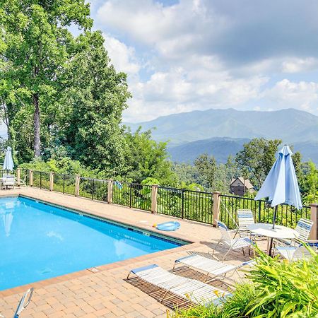 Pet-Friendly Gatlinburg Retreat With Hot Tub! Vila Exterior foto