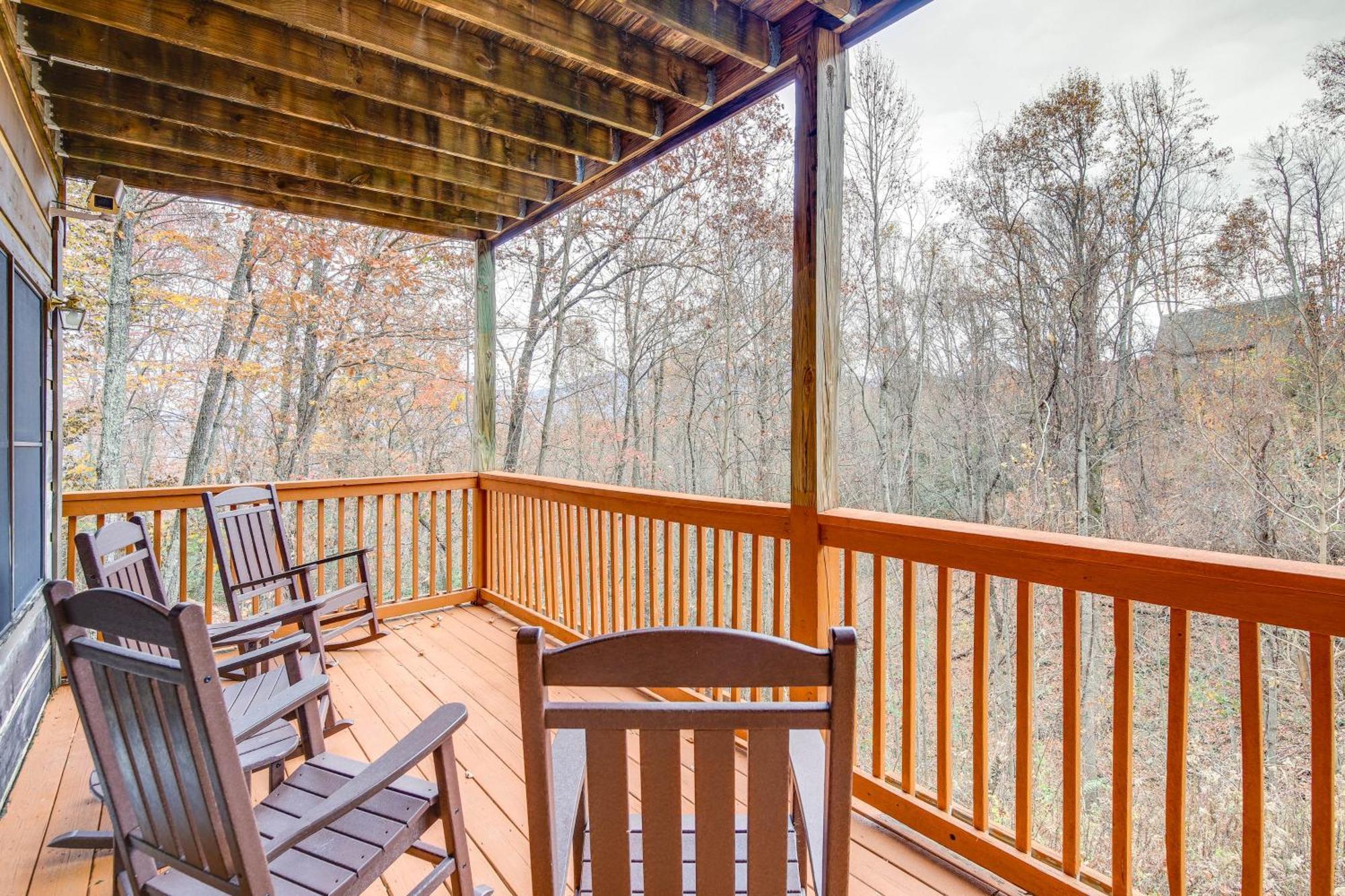 Pet-Friendly Gatlinburg Retreat With Hot Tub! Vila Exterior foto