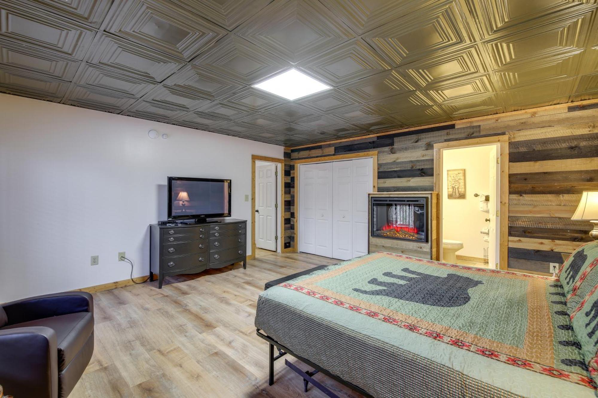 Pet-Friendly Gatlinburg Retreat With Hot Tub! Vila Exterior foto
