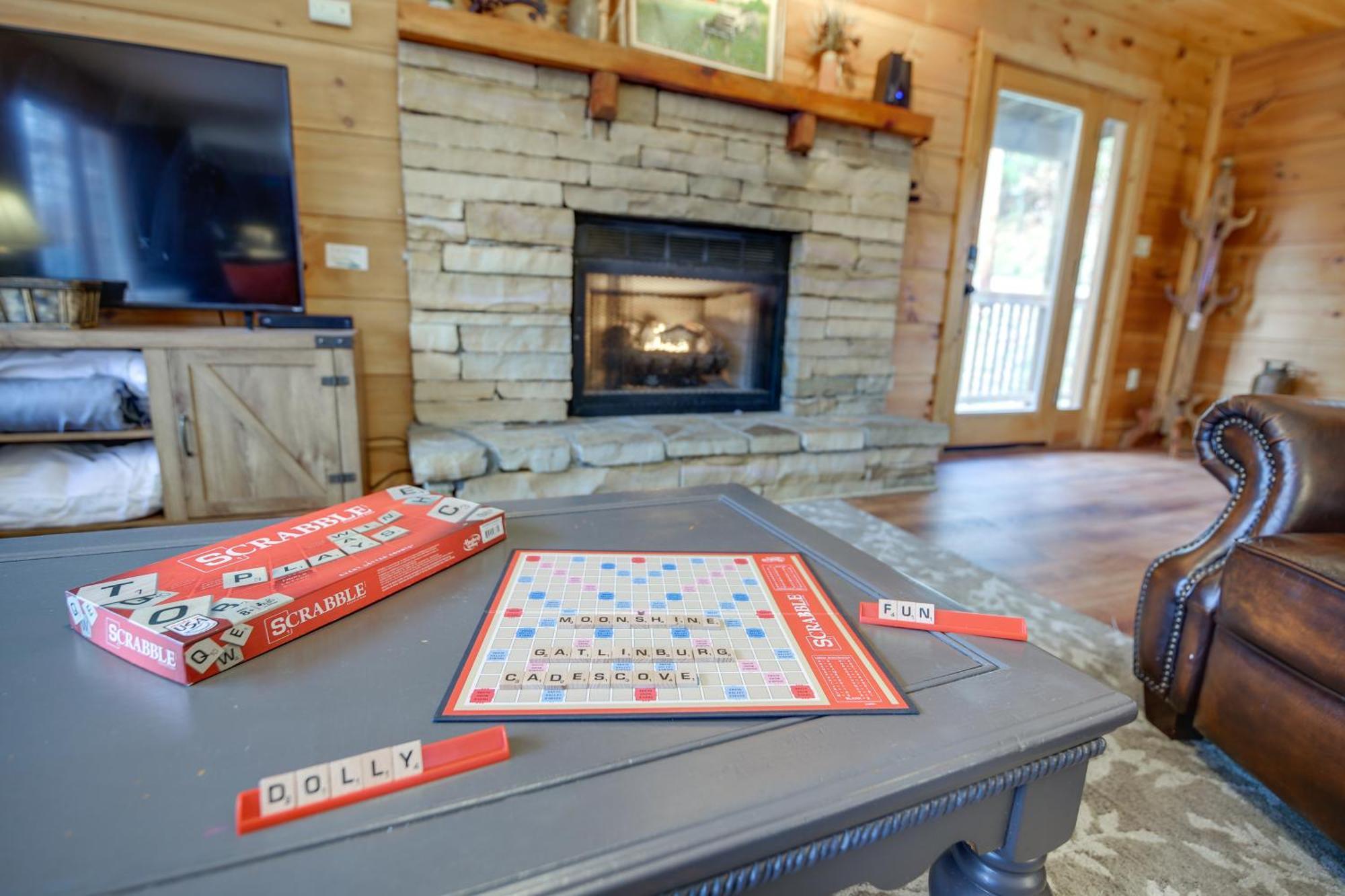 Pet-Friendly Gatlinburg Retreat With Hot Tub! Vila Exterior foto