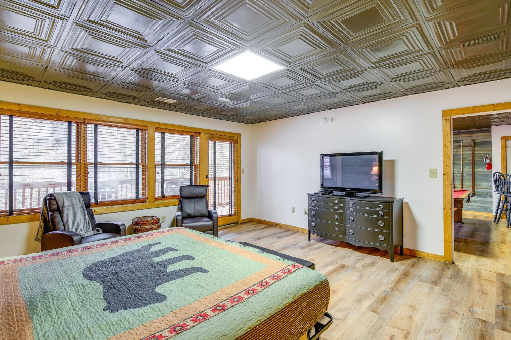 Pet-Friendly Gatlinburg Retreat With Hot Tub! Vila Exterior foto
