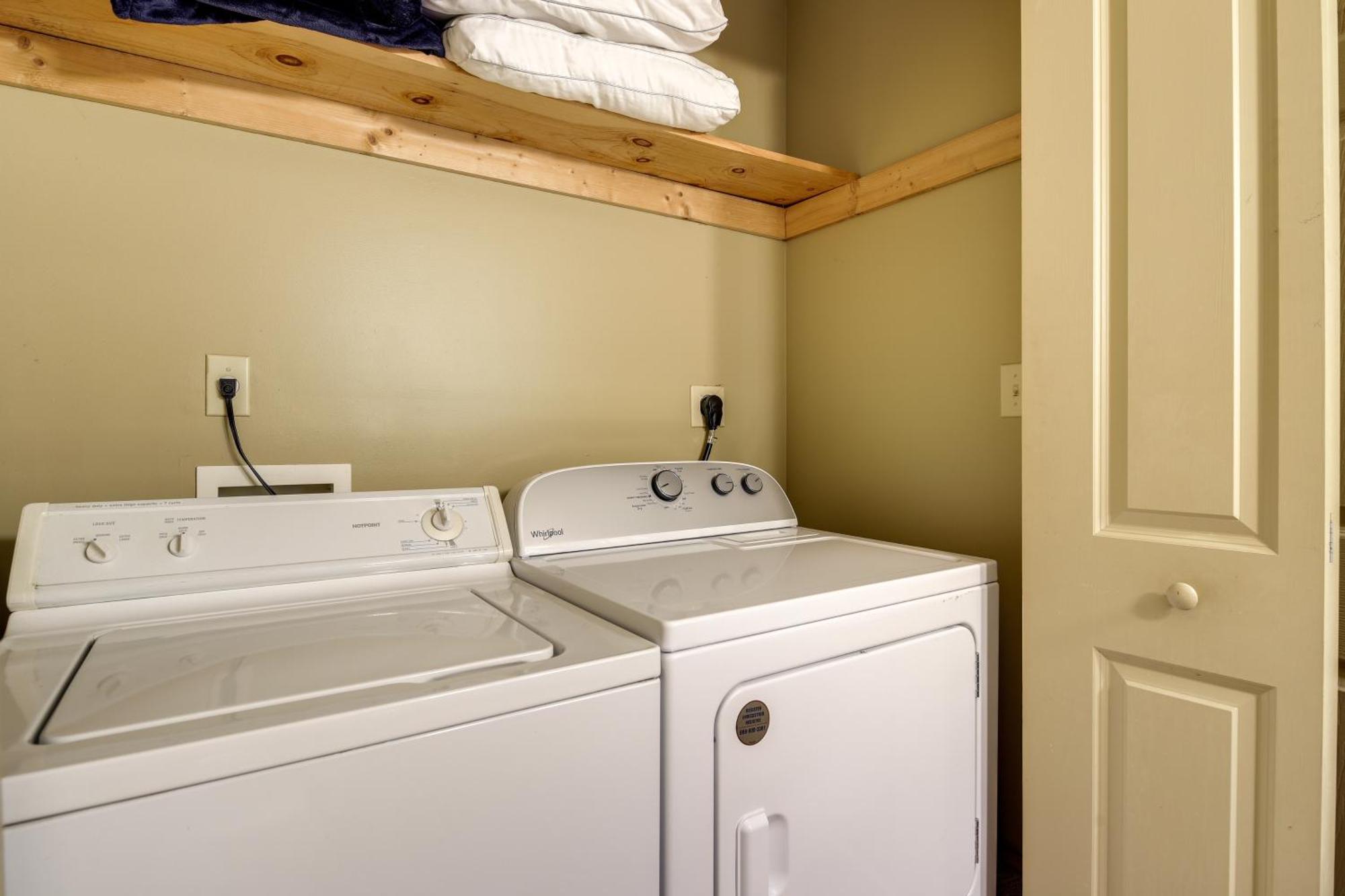 Pet-Friendly Gatlinburg Retreat With Hot Tub! Vila Exterior foto