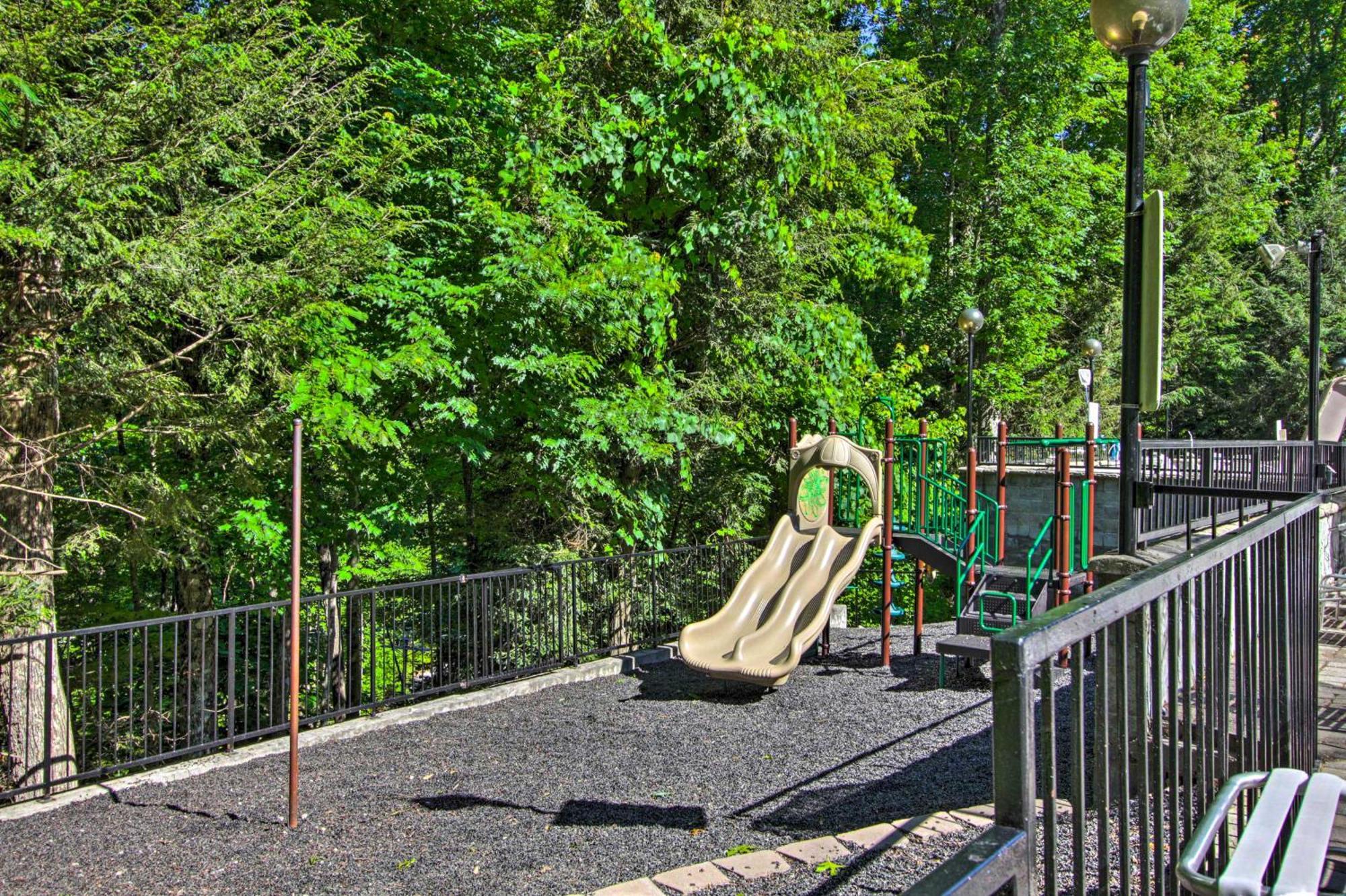 Pet-Friendly Gatlinburg Retreat With Hot Tub! Vila Exterior foto