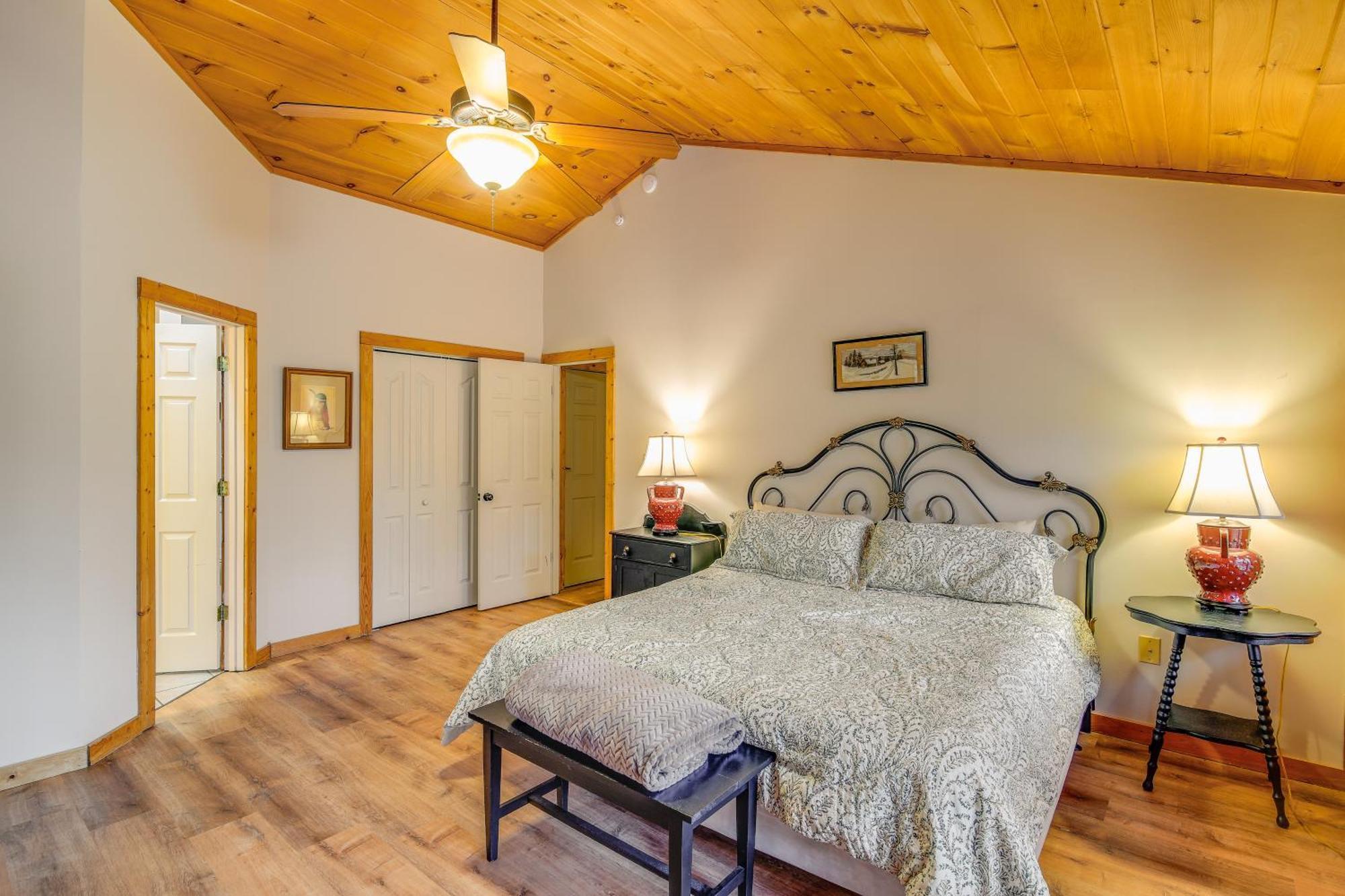 Pet-Friendly Gatlinburg Retreat With Hot Tub! Vila Exterior foto